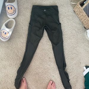 Green lulu lemon leggings